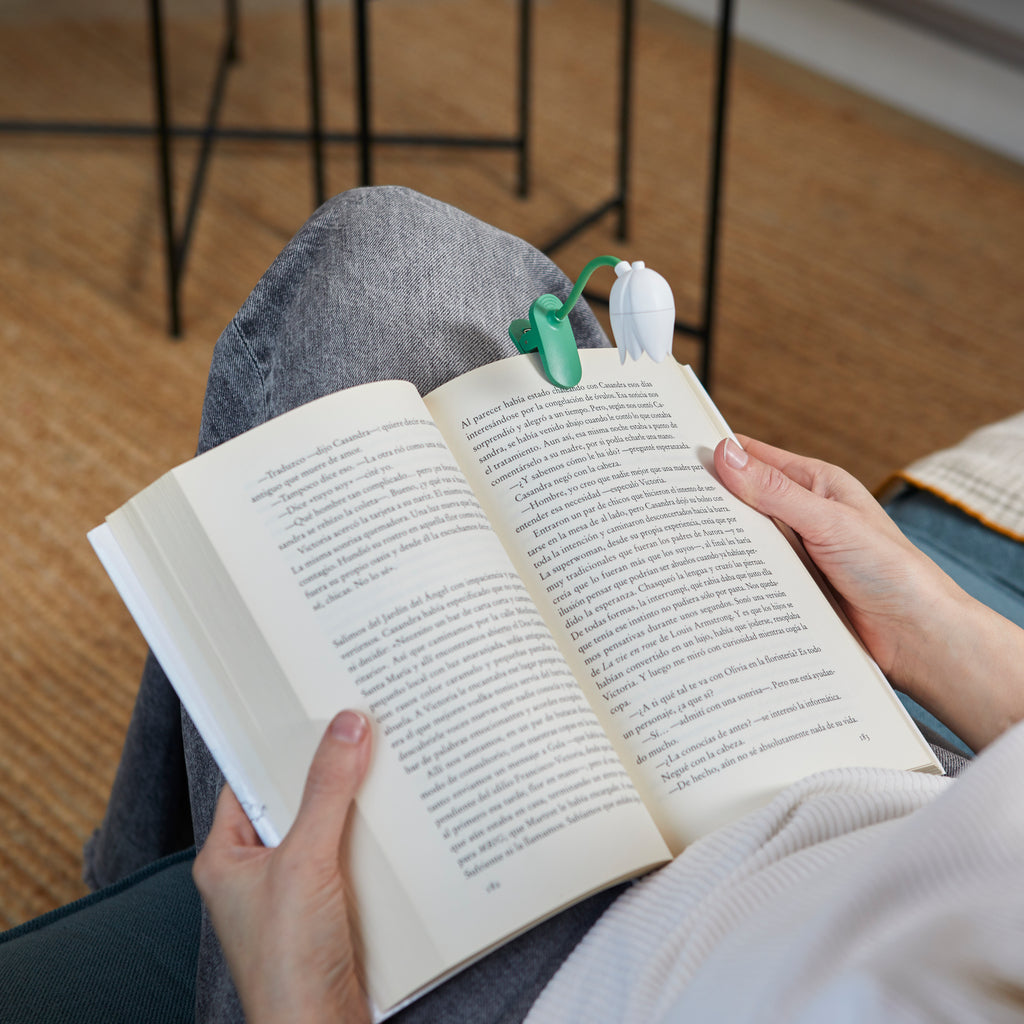 Tulip Reading Light