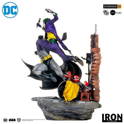 Statue Batman Vs Joker - Dc Comics By Ivan Reis - Battle Diorama 1/6