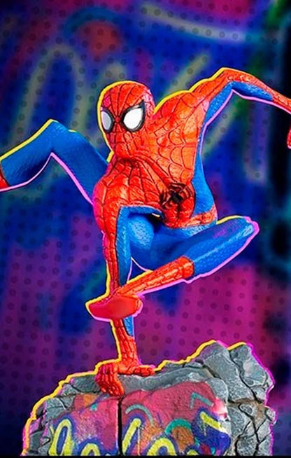 Statue Peter B. Parker - Spider-Man: Into the Spider-Verse - Art Scale 1/10 - Marvel Comics