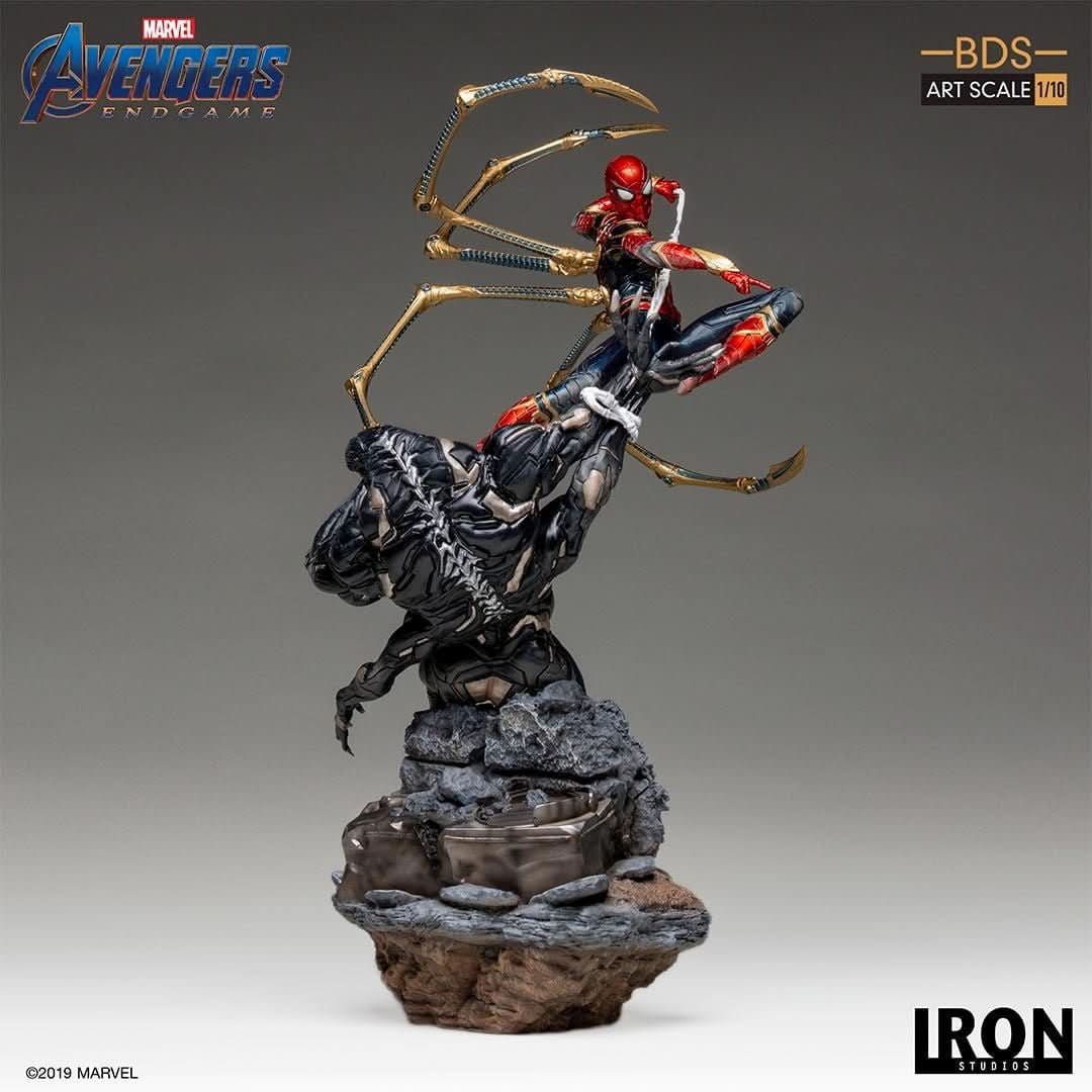 アイアンスパイダー vs アウトライダー - アベンジャーズ/エンドゲーム - アートスケール - マーベルコミックス