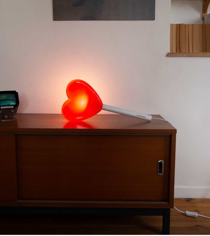 Lampe murale sucette cœur – L’Expressionist