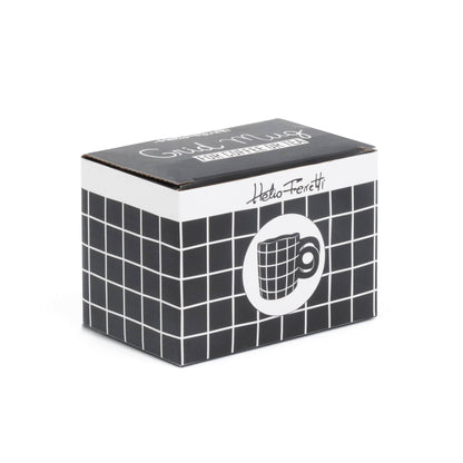 Mug Noir Fait Main Peint à la Main Helio Ferretti Vue 3