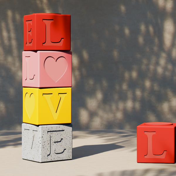 LOVE TOTEM – 4 Cubos Empilháveis