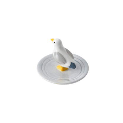 Prato com anel de gaivota da Coastal Living em caixa de oferta