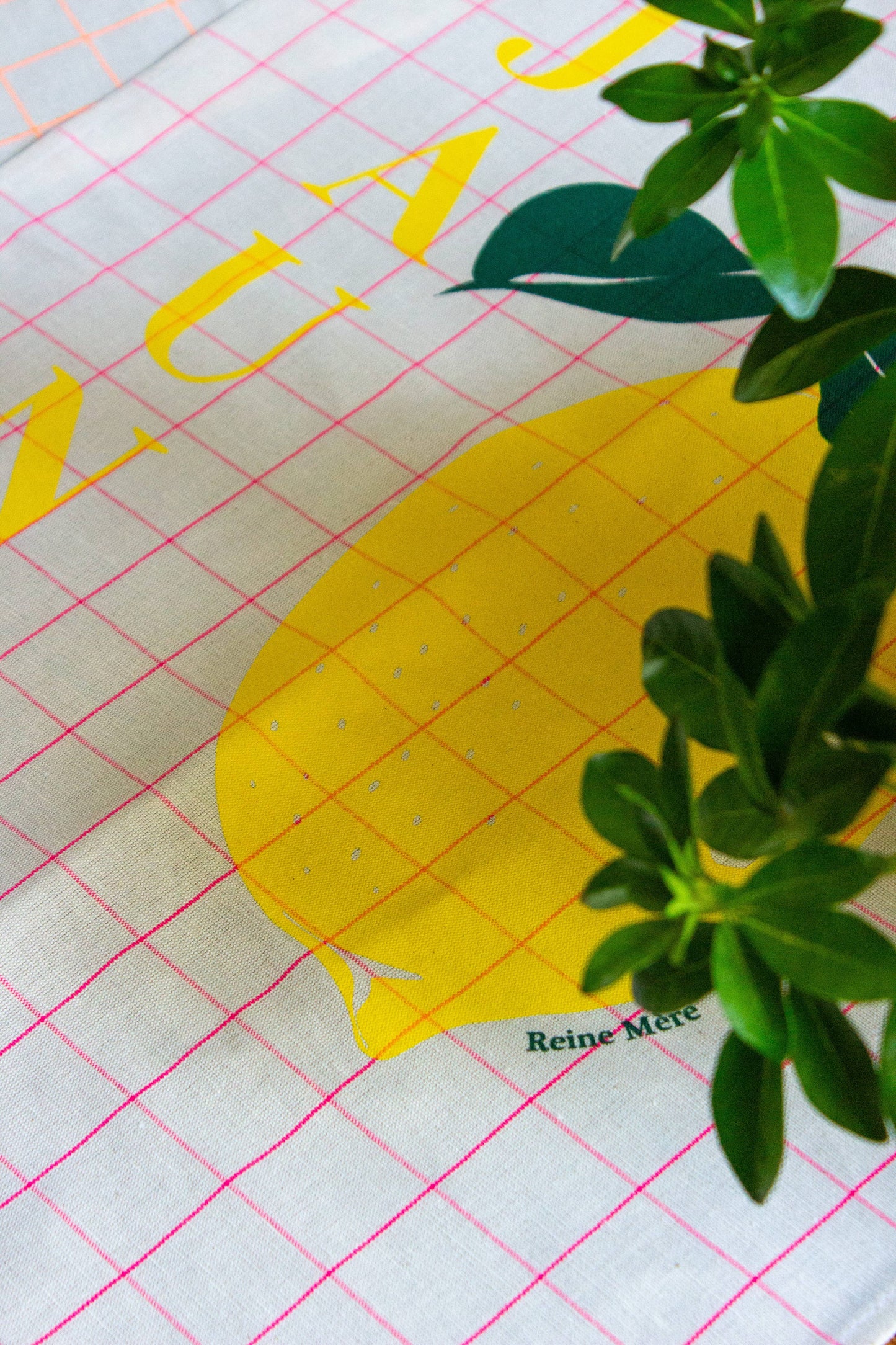 Paño de cocina de color amarillo limón