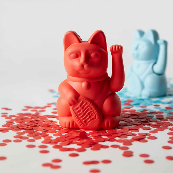 ネオンオレンジの招き猫「トキ」