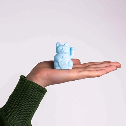 Mini Chat Chanceux Solaire Bleu Clair