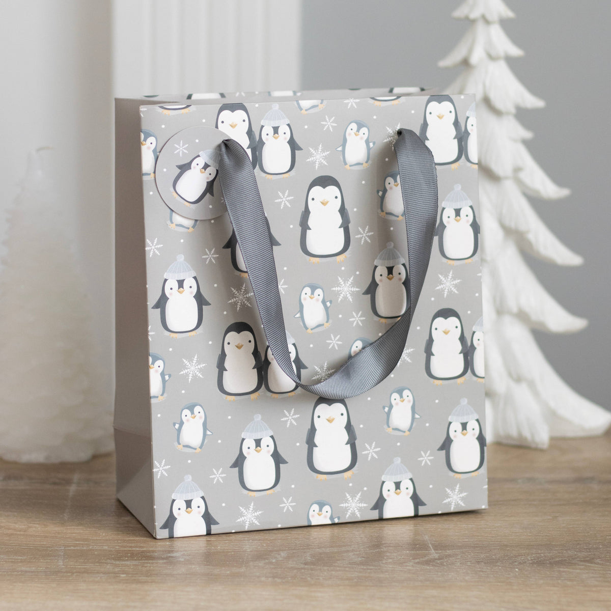 Sac Cadeau Pingouin d’Hiver (23 cm)