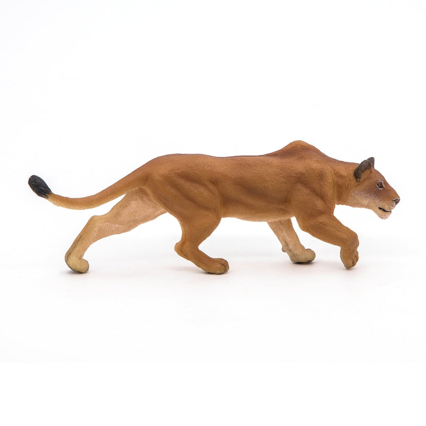 Figurine Lionne chassant
