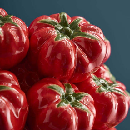 Vaso di pomodori rossi