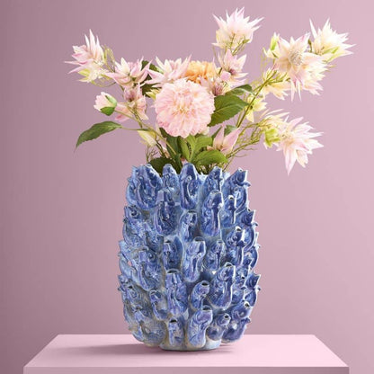 Vaso em forma de cardume de peixes, cerâmica azul, 24 x 24 x 32 cm