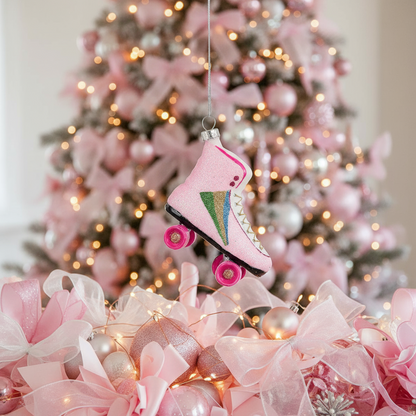 Bola navideña de patinaje sobre ruedas