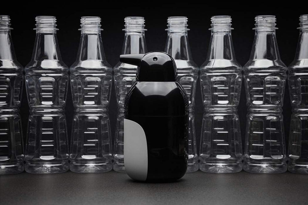 Distributore di sapone a forma di pinguino 