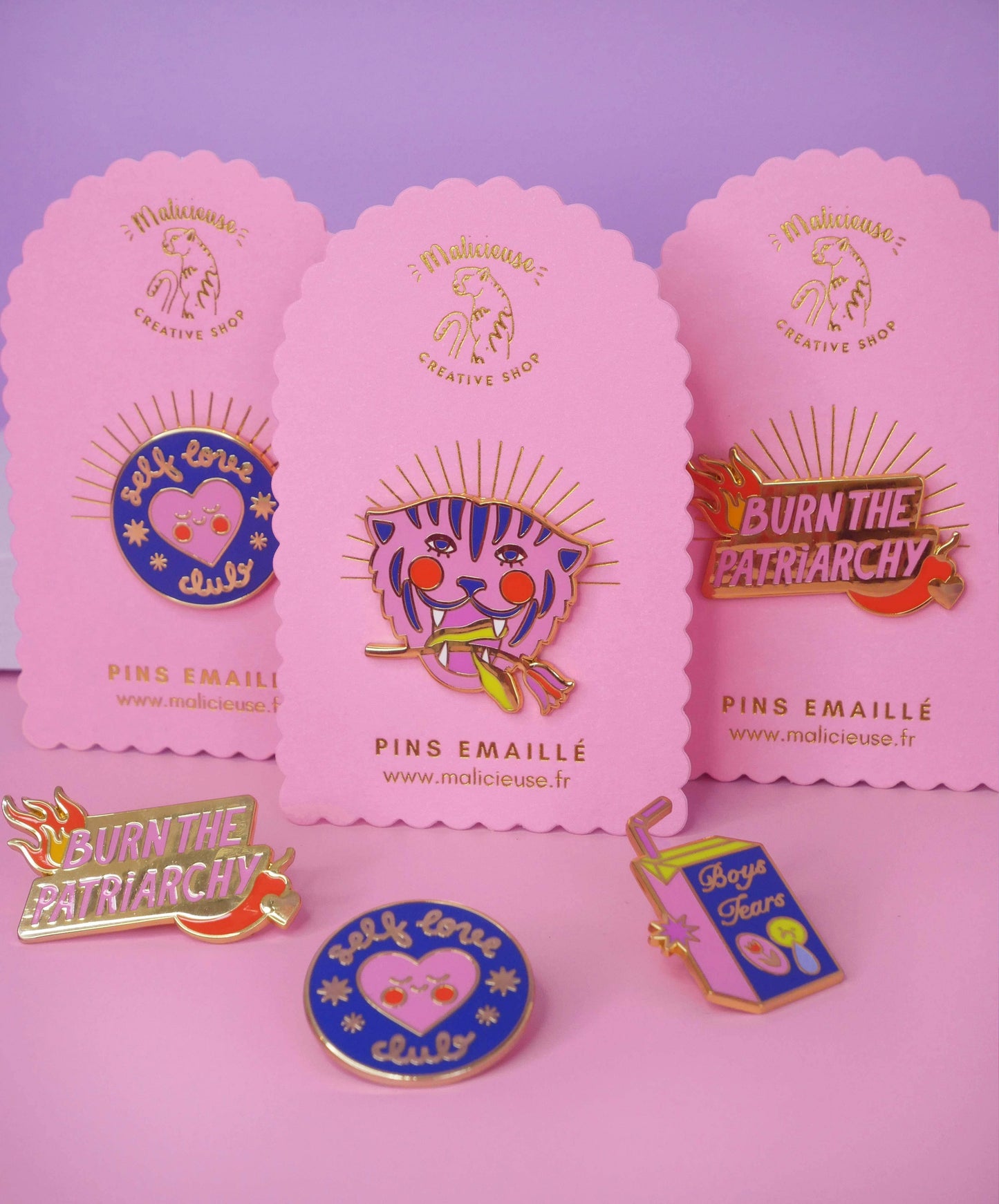 Pin limístico de tigre