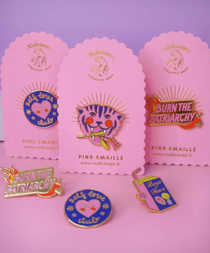 Pin limístico de tigre