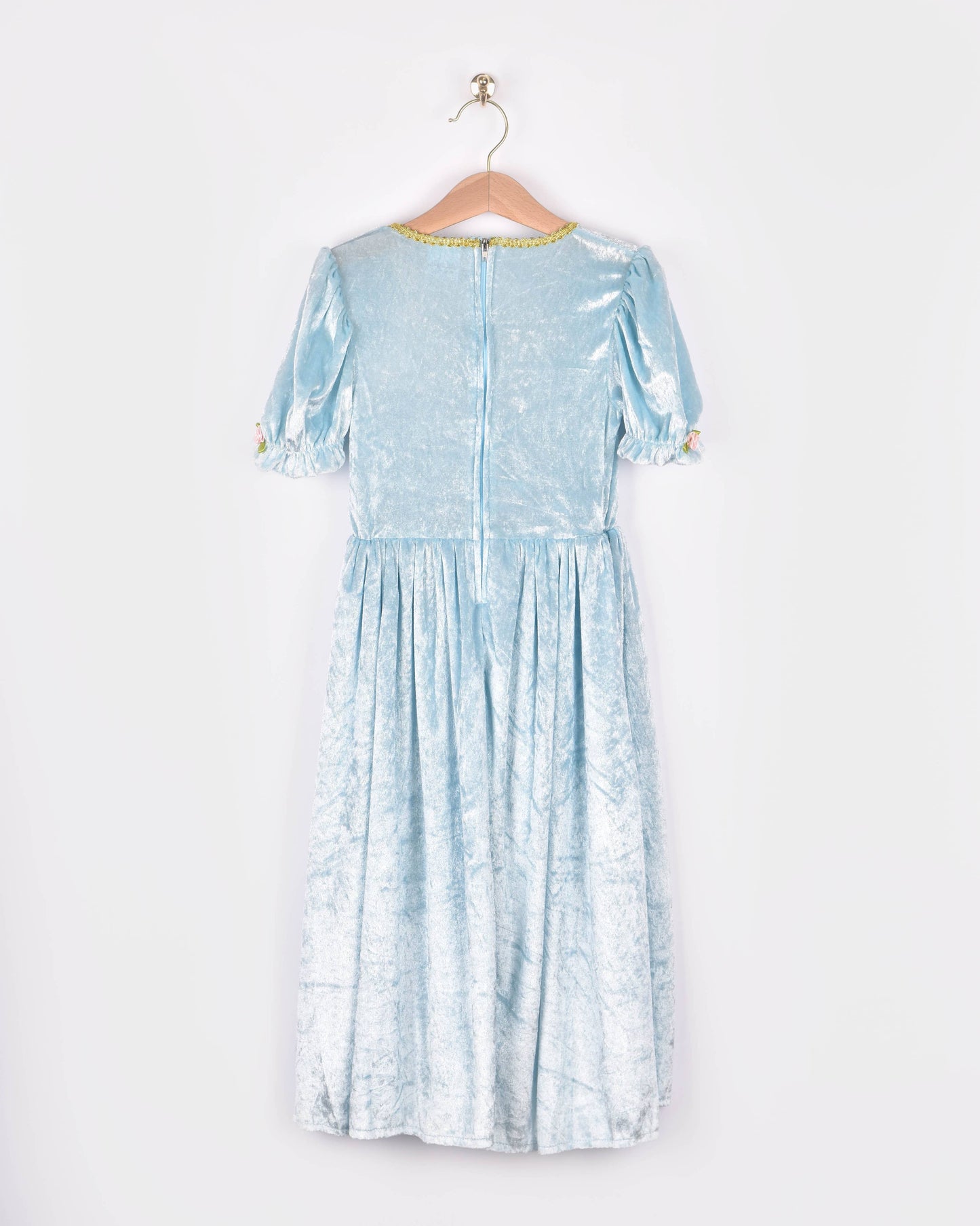 Robe de princesse velours bleu clair taille 122-128 cm 6-8 ans