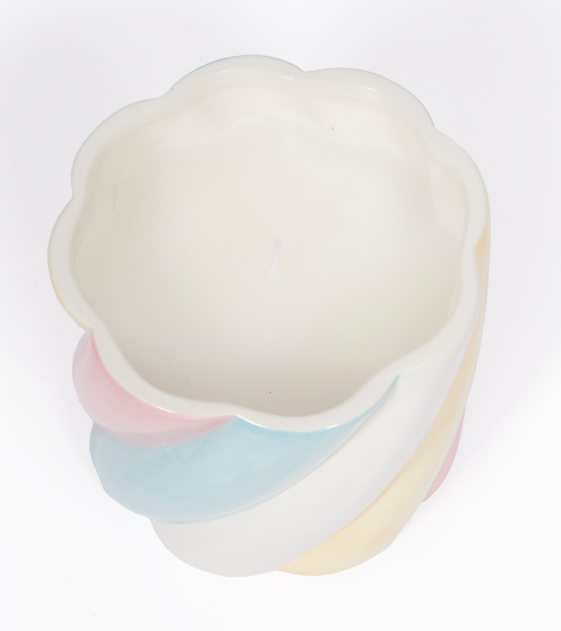 Marshmallow candle