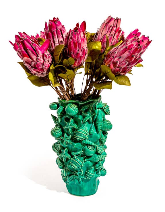 Grand vase en céramique bleu aqua craquelé à motif de coquillage.