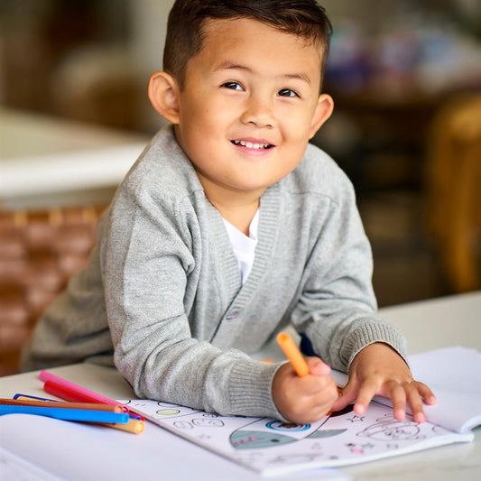 Set of 18 Multicolored Felt-Tip Pens