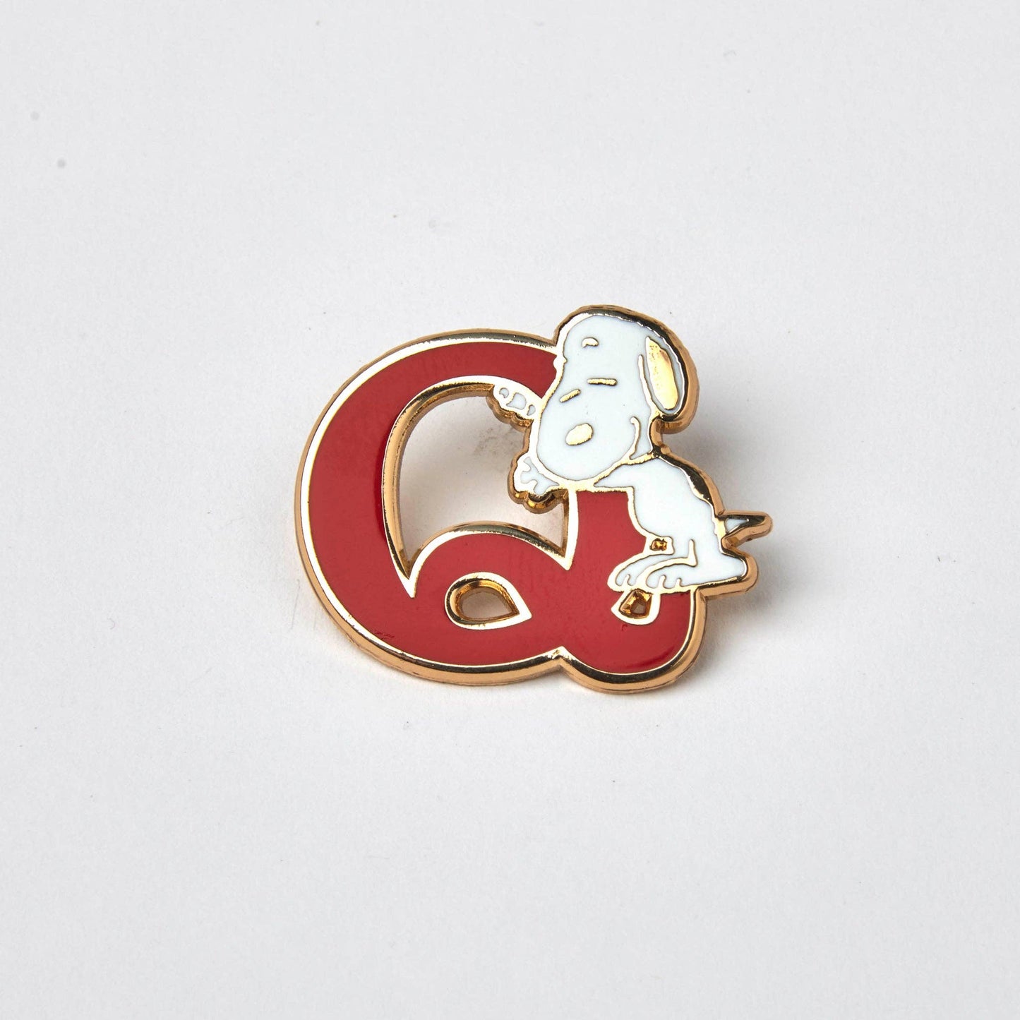 Pin’s Snoopy Alphabet - Q