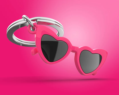 Llavero con forma de corazón y gafas