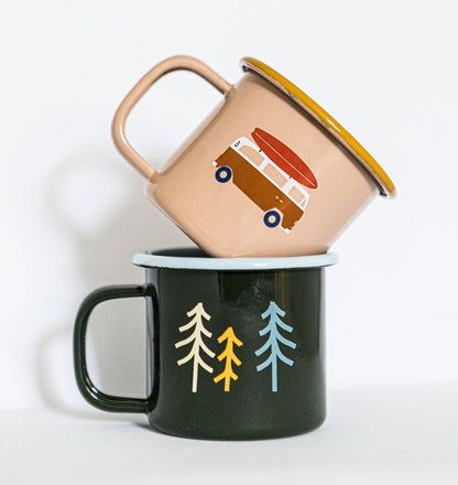 Petite Tasse en émail “Go Camping”