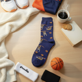 Jogador de basquetebol de meias preguiçosas
