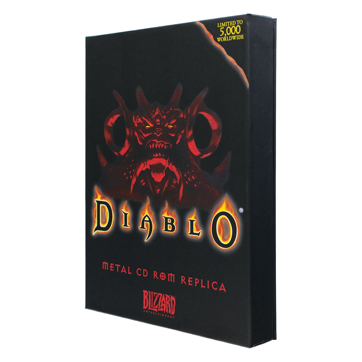 Emballage de la réplique du CD-ROM Diablo 30e anniversaire Fanattik – vue de trois quarts
