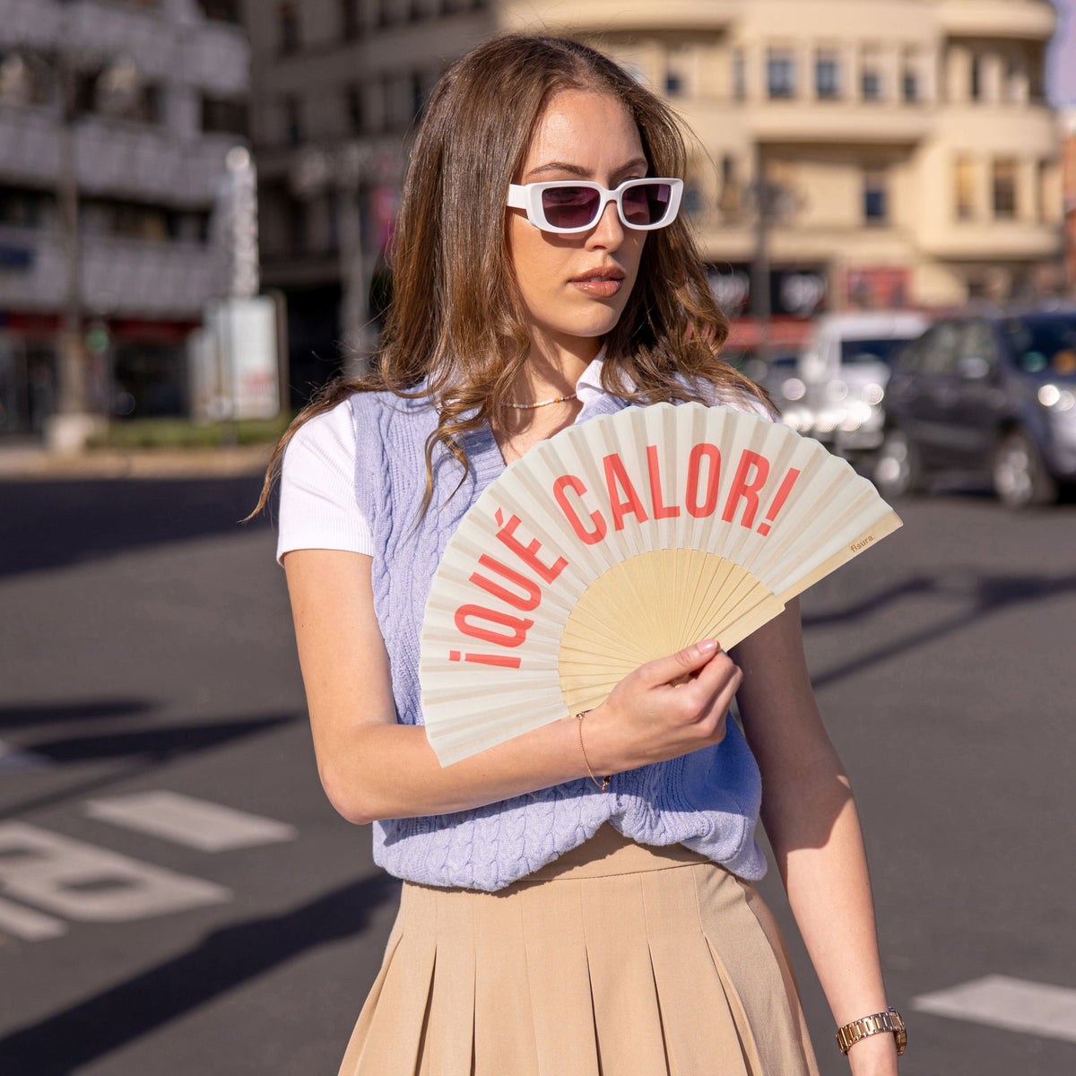 Éventail « Qué calor » Beige