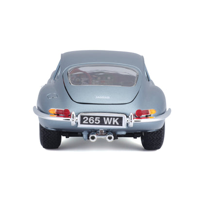 1:18 JAGUAR E COUPÉ (1961)