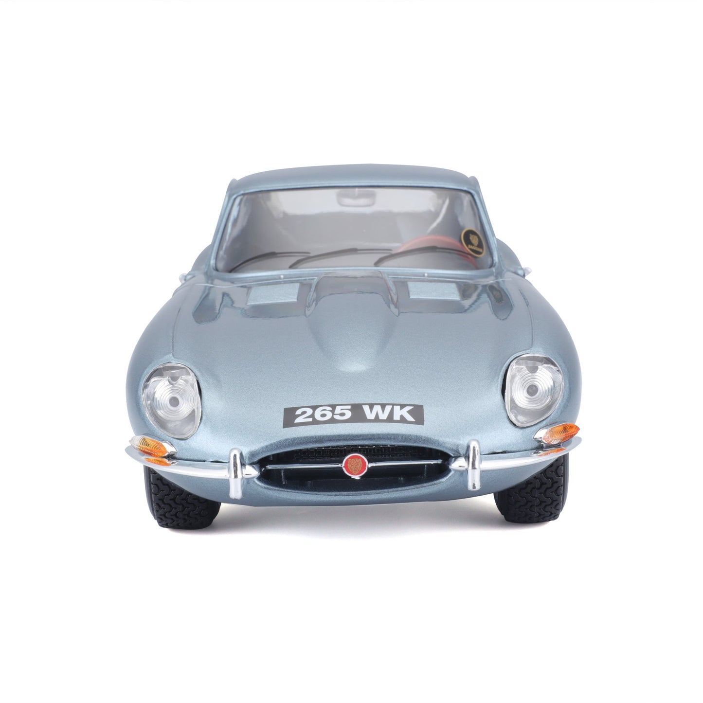 1:18 JAGUAR E COUPÉ (1961)