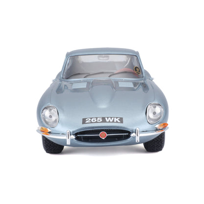 1:18 JAGUAR E COUPÉ (1961)
