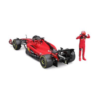 Figurine Ferrari SF-23 F1 2023 1:24 avec pilote Leclerc