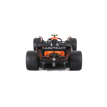 1:24 F1 MCLAREN MCL38 2024 AVEC CASQUE NORRIS