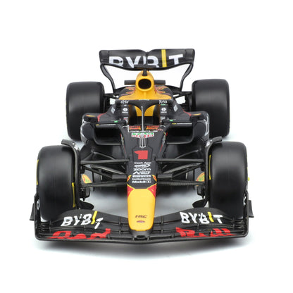 1:24 F1 RED BULL RACING RB19 2023 AVEC FIGURINE DU PILOTE VERSTAPPEN
