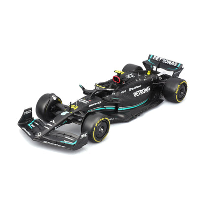 1:24 F1 MB W14 2023 AVEC PILOTE FIGURE HAMILTON
