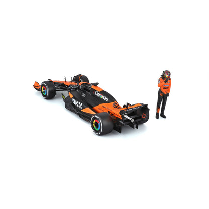 1:24 F1 MCLAREN MCL38 2024 AVEC FIGURINE PILOTE PIASTRI
