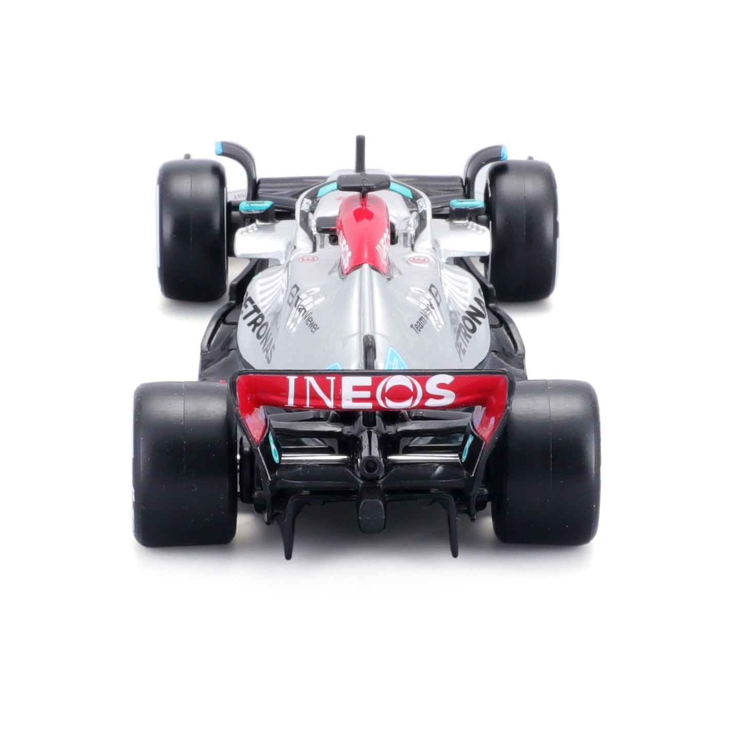 1:43 F1 MB W13 E PERFORMANCE 2022 AVEC CASQUE RUSSELL