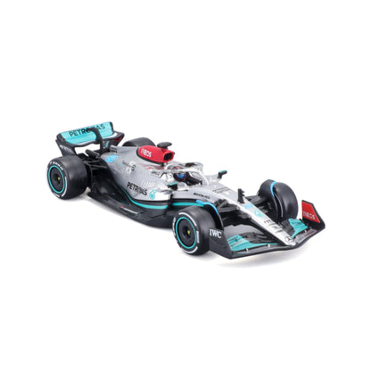 1:43 F1 MB W13 E PERFORMANCE 2022 AVEC CASQUE RUSSELL