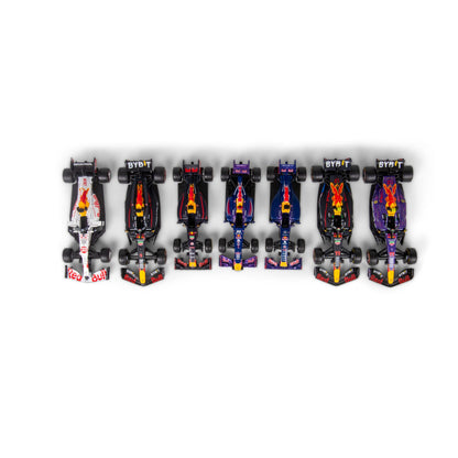 Coffret cadeau de luxe Red Bull Racing F1 1:43 avec support