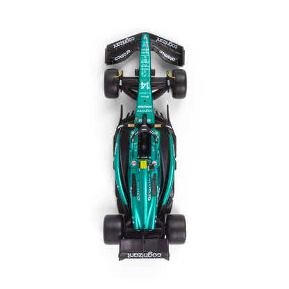 1:43 F1 ASTON MARTIN 2023 AMR23 ALONSO DANS LE DISTRIBUTEUR
