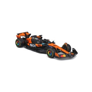 1:43 F1 MCLAREN MCL39 2025 PIASTRI AUSTRALIA GP IN 12PC DISPENSER