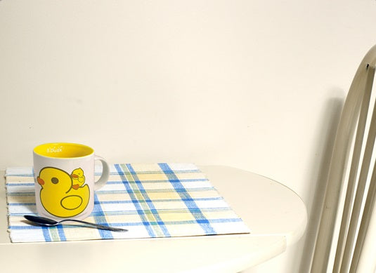 Caneca de pato amarelo