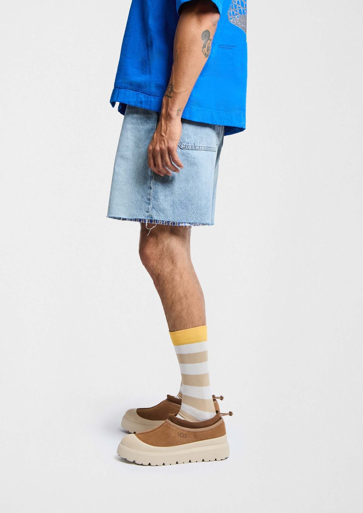 Calcetines BeStripes Blue & Brown con rayas horizontales en azul y marrón - BESOCKS.