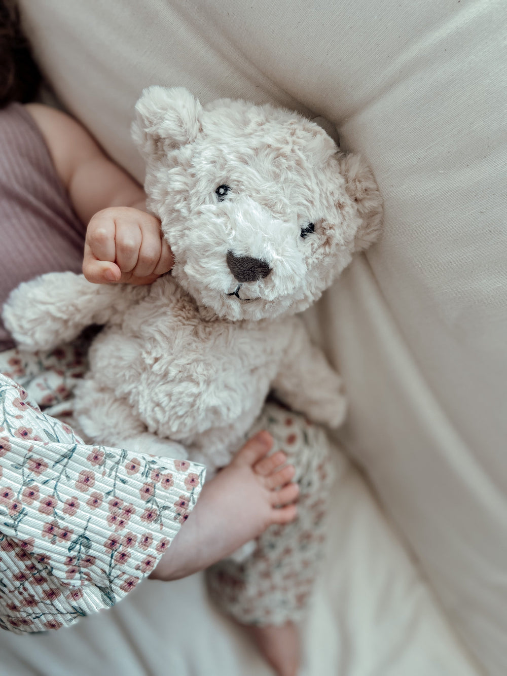 Lou, o Urso, Brinquedo de Peluche Ruído Branco