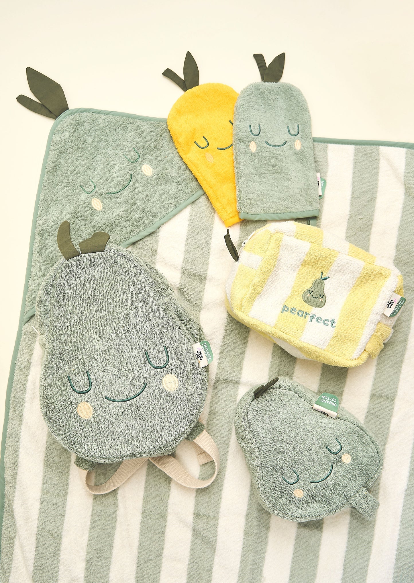 Pedro Pear hooded towel