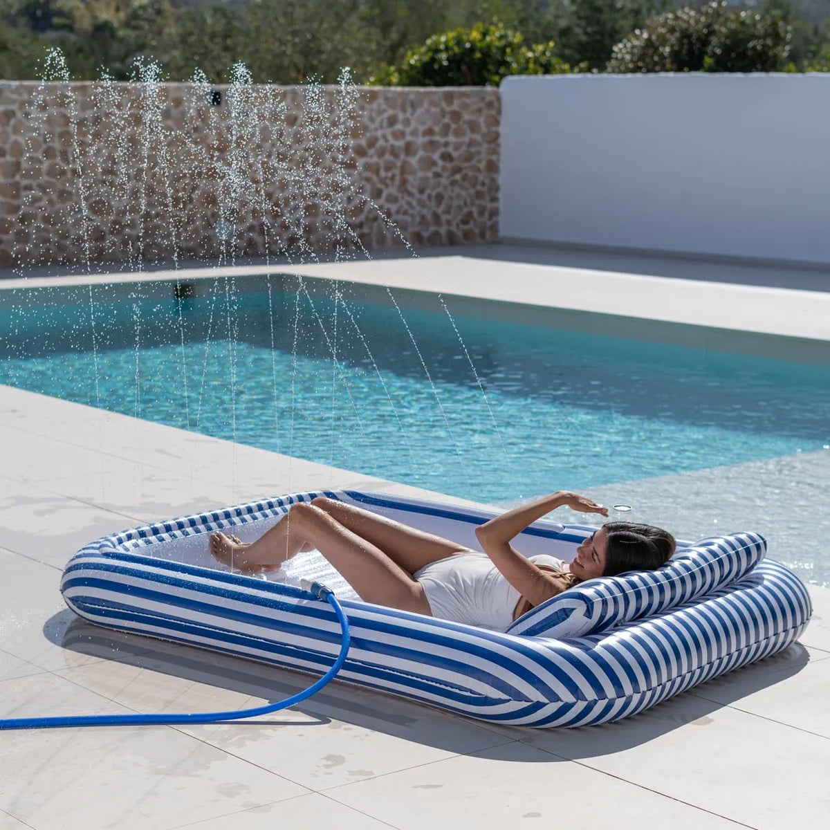 Inflatable Sprinkler Pool – SACHA
