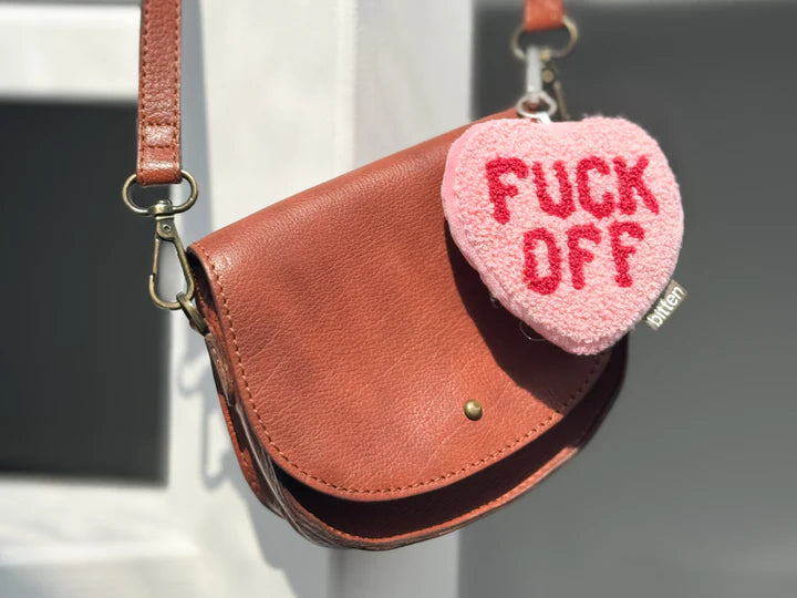 Portachiavi a forma di cuore "Fuck Off" 