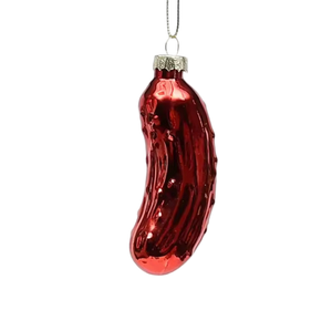 Pallina di Natale in cetrioli rossi