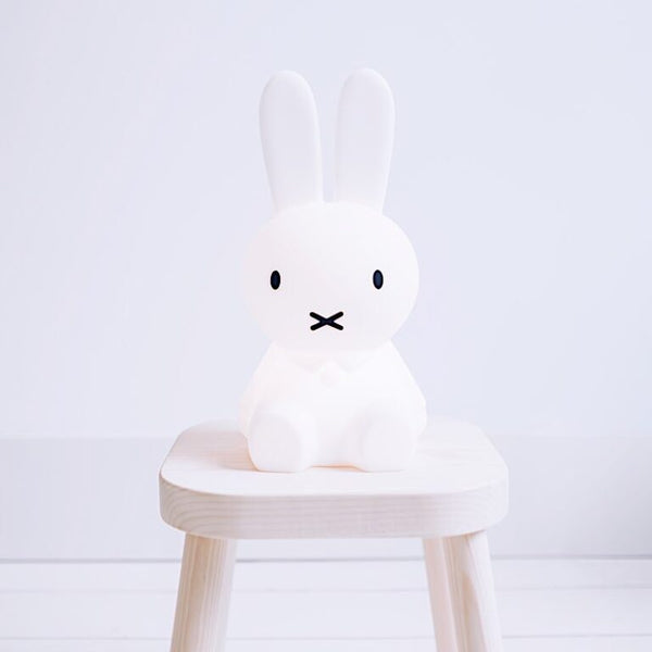 Luce notturna ricaricabile First Light Miffy & Friends